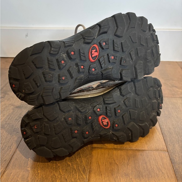 Merrel Hiking Shoes - Picture 5 of 5